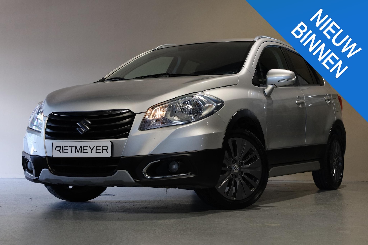 Suzuki SX4 S-Cross - 1.6 Exclusive |Trekhaak |Stoelverw. |Keyless |Climate Control |Cruise Control - AutoWereld.nl