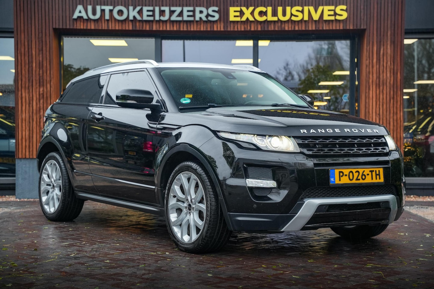 Land Rover Range Rover Evoque Coupé - 2.2 SD4 4WD Prestige Leder Camera Trekhaak Mistlampen voor 20"L.M. Keyless - AutoWereld.nl