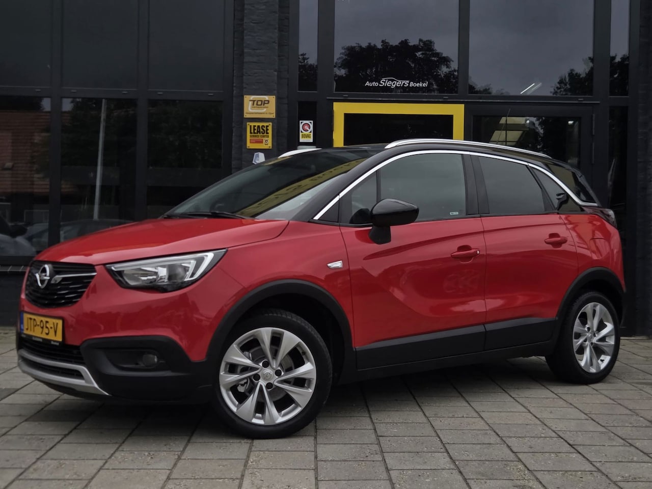 Opel Crossland X - 1.2 Turbo Innovation Automaat | Camera + Sensoren | Navi | Tel | Apple Carplay | Android A - AutoWereld.nl