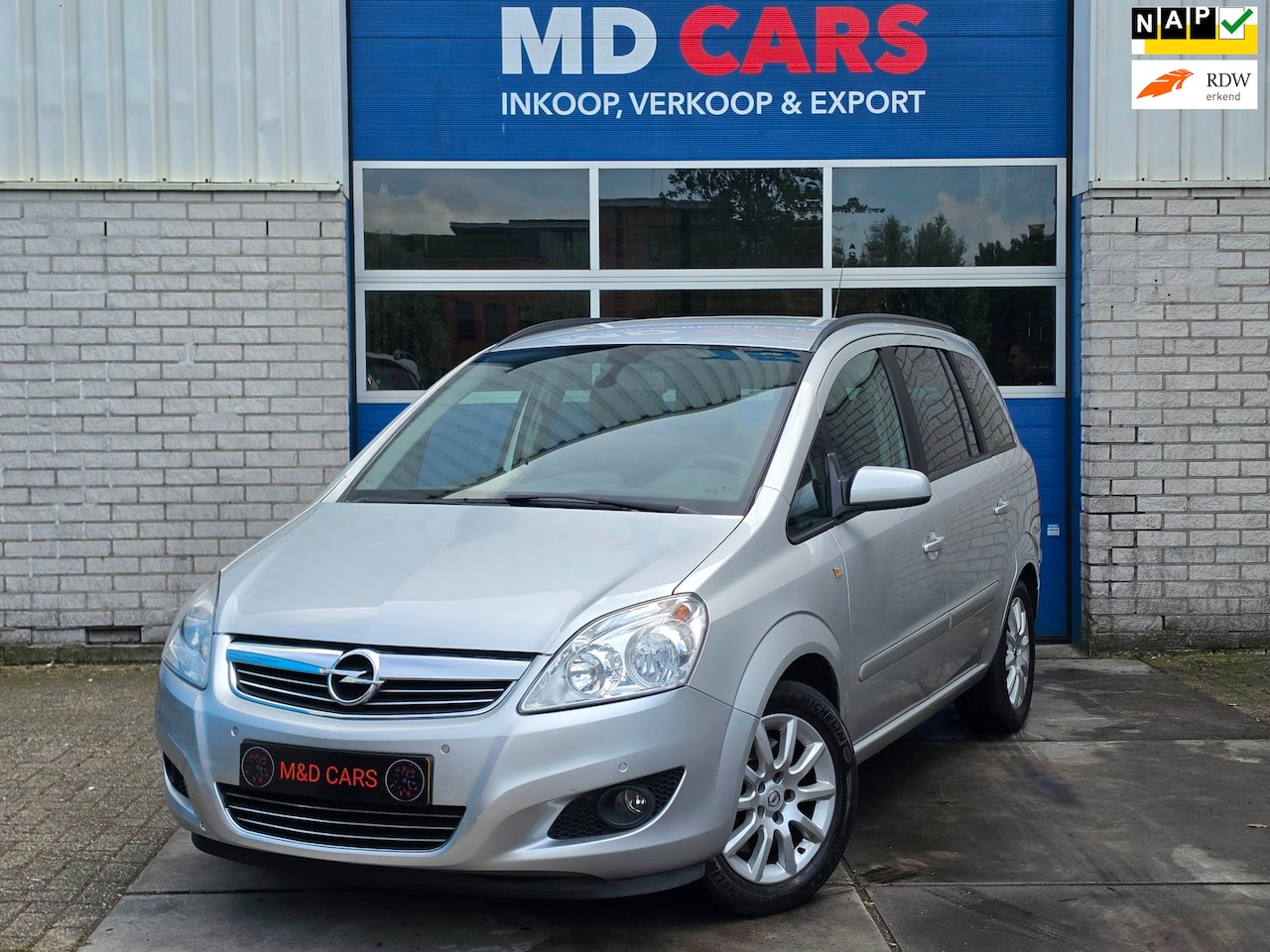 Opel Zafira - 2.2 Cosmo AUTOMAAT/7PERSOONS/NAP/AIRCO - AutoWereld.nl