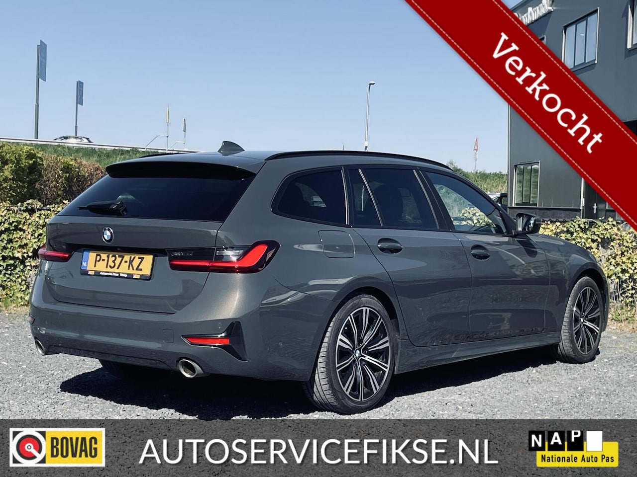 BMW 3-serie Touring - 318i BUSINESS EDIT. PLUS |LEER|CAMERA| - AutoWereld.nl