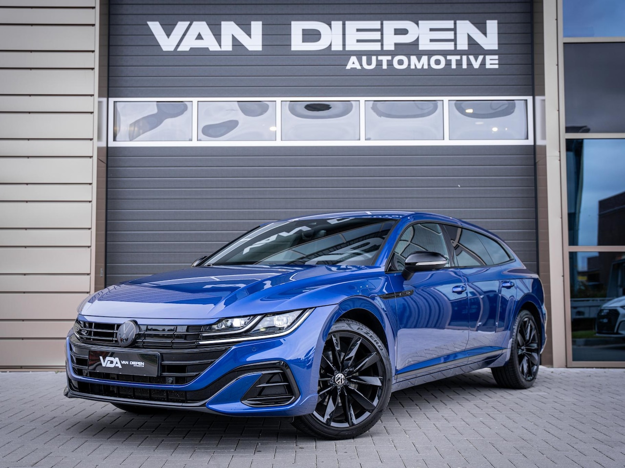 Volkswagen Arteon Shooting Brake - 1.4 TSI eHybrid Elegance Business+ - Leder l Memory l Trekhaak - AutoWereld.nl