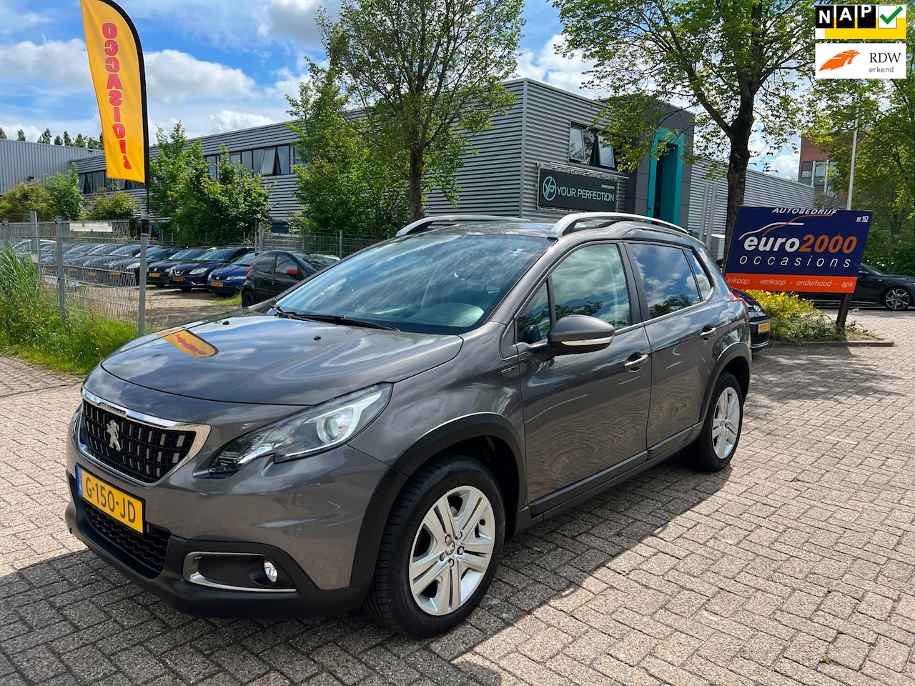 Peugeot 2008 - 1.2 PureTech Signature - DISTRI V.V - NETJES ! - AutoWereld.nl