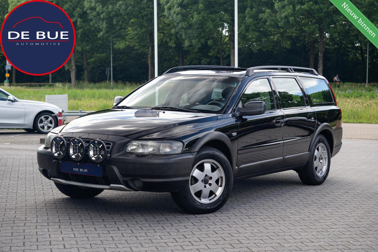 Volvo V70 Cross Country - XC70 2.4 T Automaat|7 Zitter|LPG|Youngtimer|Trekhaak|Goed Onderhouden|Goedkoop rijden - AutoWereld.nl