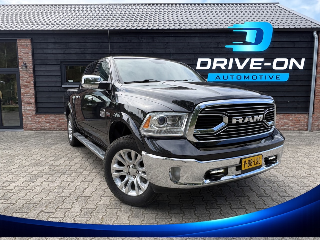 Dodge Ram 1500 - DODGE Longhorn - 5.7 V8 - 4x4 - Pano - LPG - AutoWereld.nl
