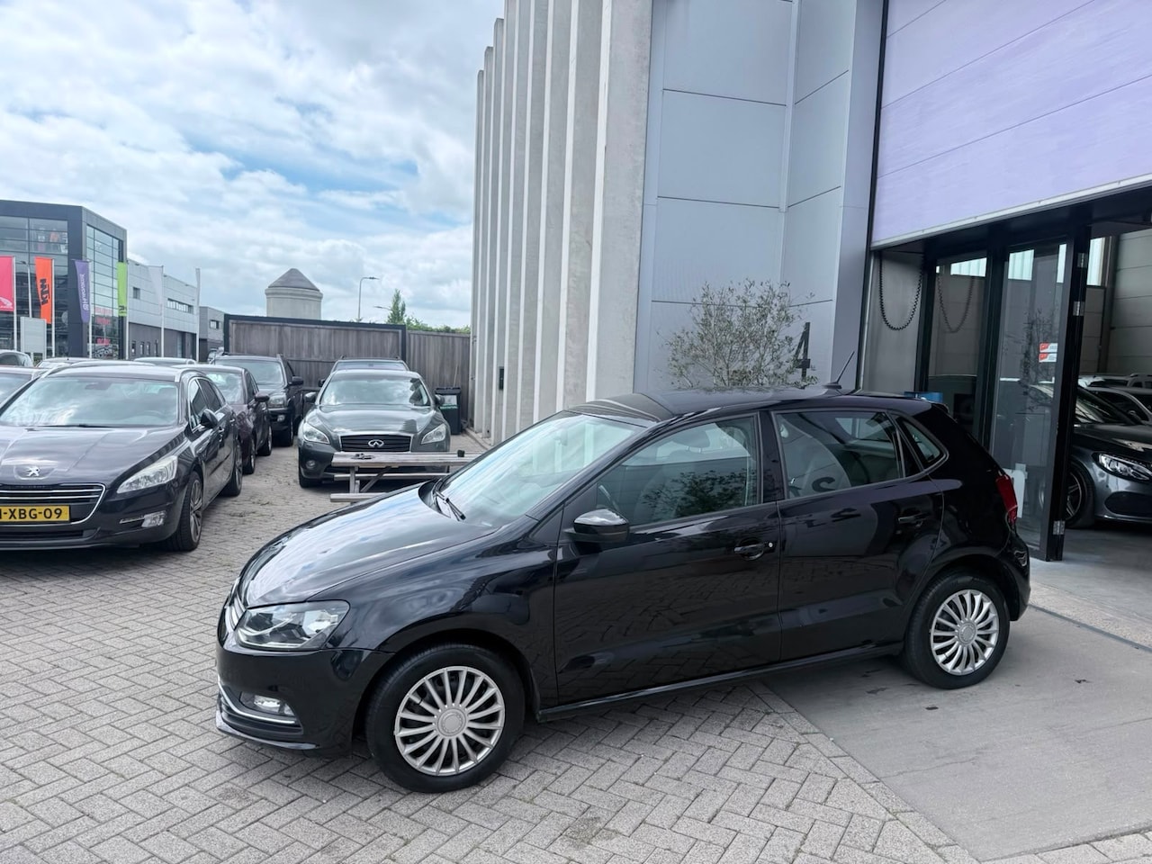 Volkswagen Polo - 1.2 TSI Comfortline AIRCO! CRUISE! NAVI! FACELIFT! INRUIL MOGELIJK! - AutoWereld.nl