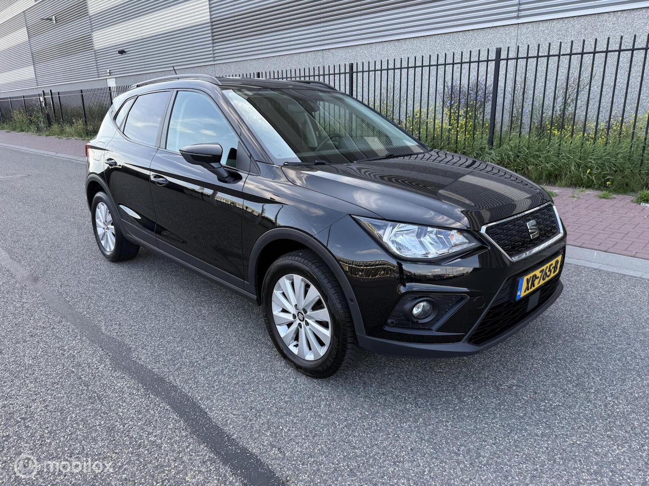 SEAT Arona - 1.0 TSI Style Business Intense 1.0 TSI Style Business Intense Nieuwstaat!! - AutoWereld.nl