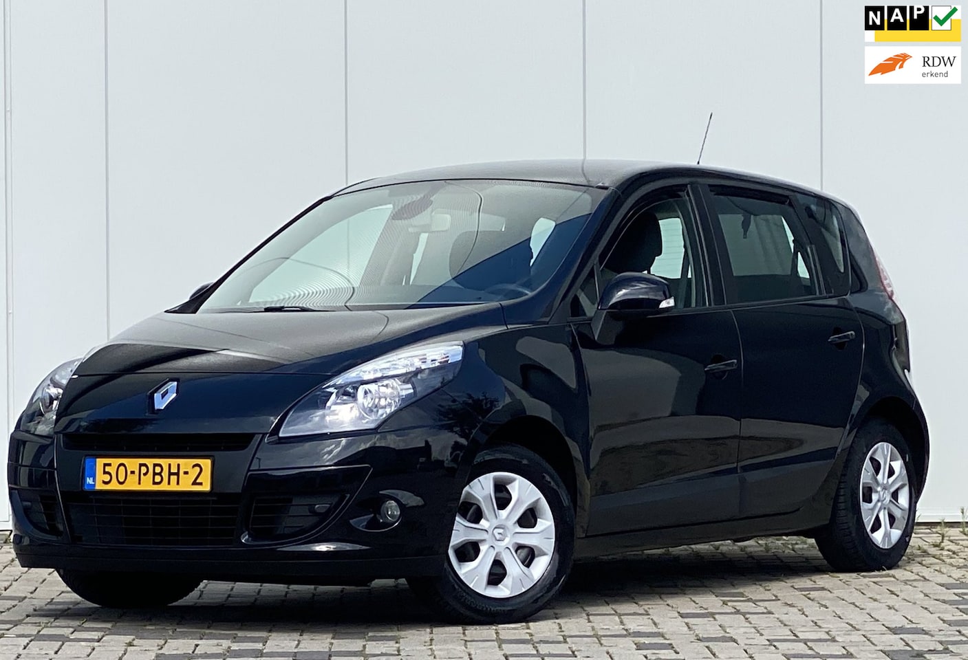 Renault Scénic - 1.6 Expression AIRCO IN BIJNA NIEUWSTAAT DEALER ONDERHOUD - AutoWereld.nl