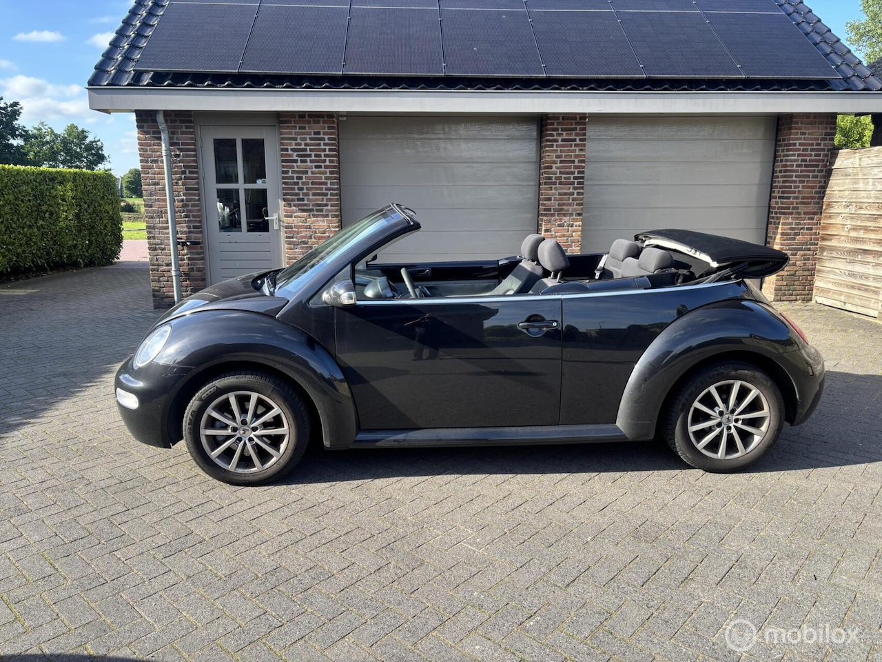 Volkswagen New Beetle Cabriolet - 1.4 Turijn Comfort 1.4 Turijn Comfort - AutoWereld.nl