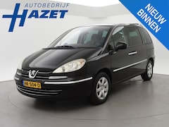 Peugeot 807 - 2.0 HDiF 136 PK BLUE LEASE 7-PERSOONS + TREKHAAK | ELEK. SCHUIFDEUREN | CLIMATE | CRUISE C