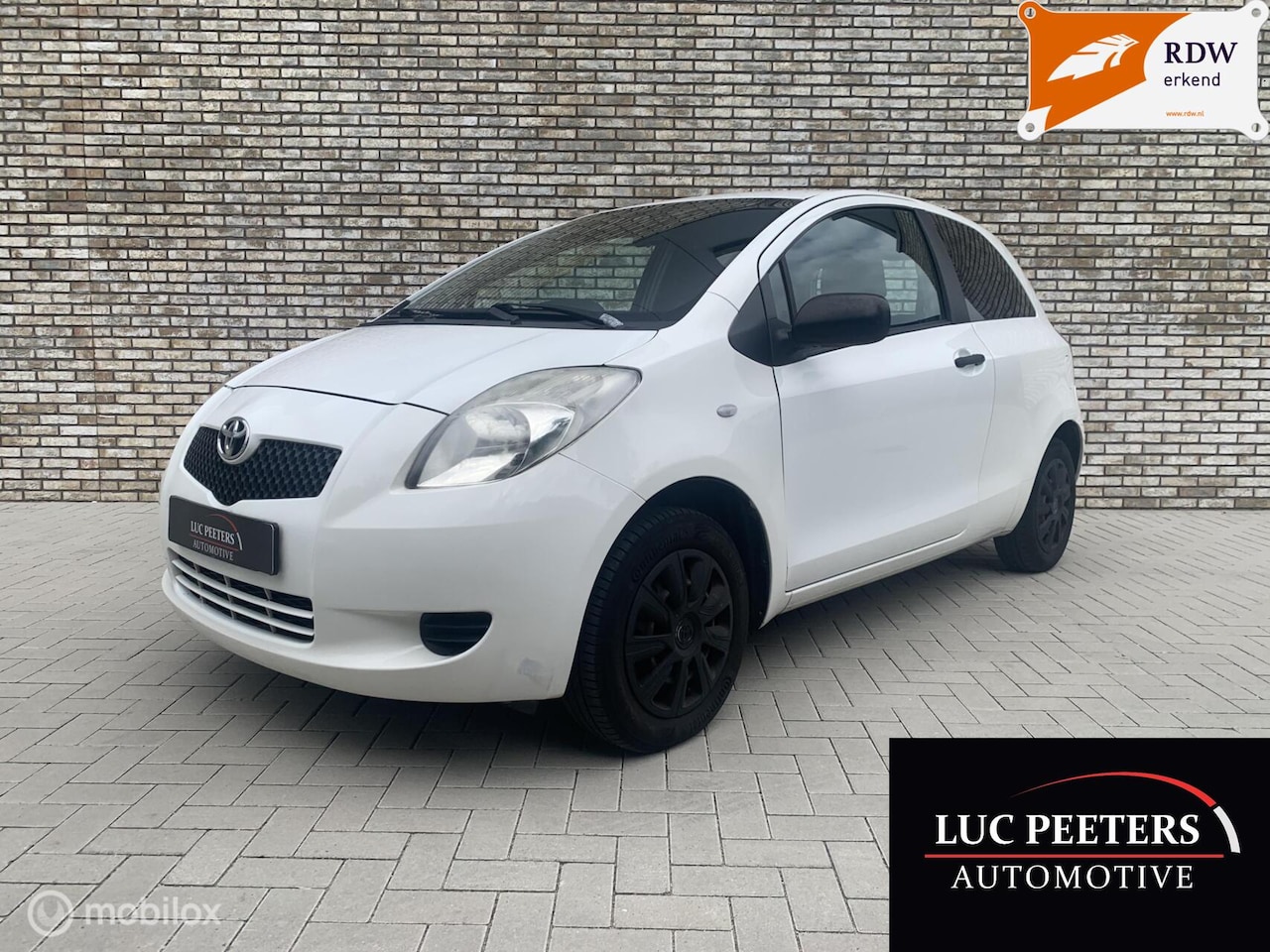 Toyota Yaris - 1.0 VVTi 69PK/VOLLEDIGONDERHOUDEN/APK-3-5-2027! - AutoWereld.nl
