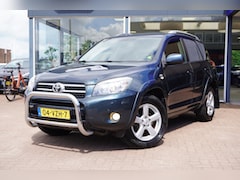 Toyota RAV4 - 2.2 D4-D D-CAT Executive | Grijskenteken | Veel ruimte | Youngtimer | Airco | Elek. Pakket