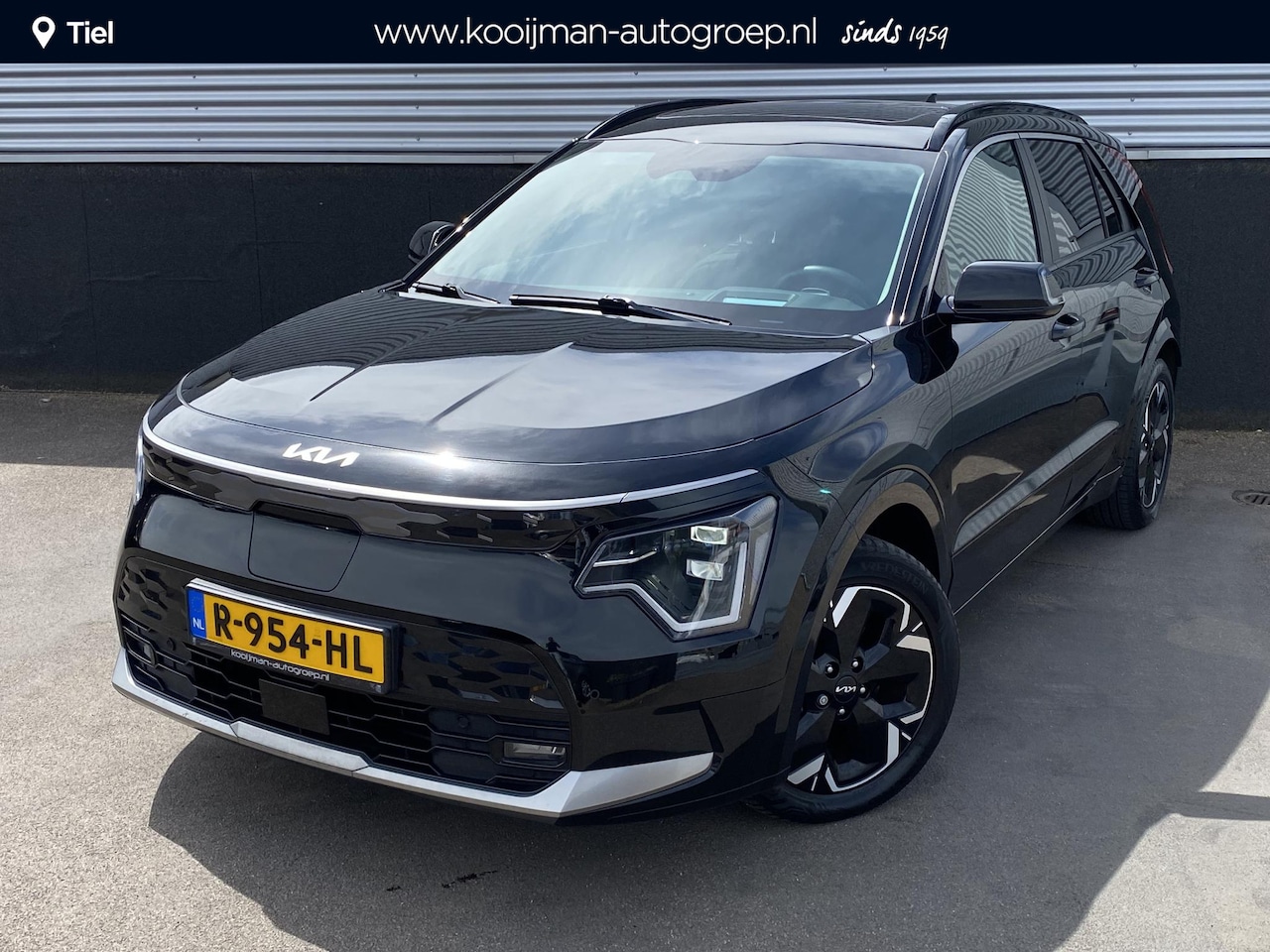 Kia Niro EV - ExecutiveLine 64.8 kWh Nieuw geleverd en dealeronderhouden, 1e eign. Vol luxe! Schuif/kant - AutoWereld.nl
