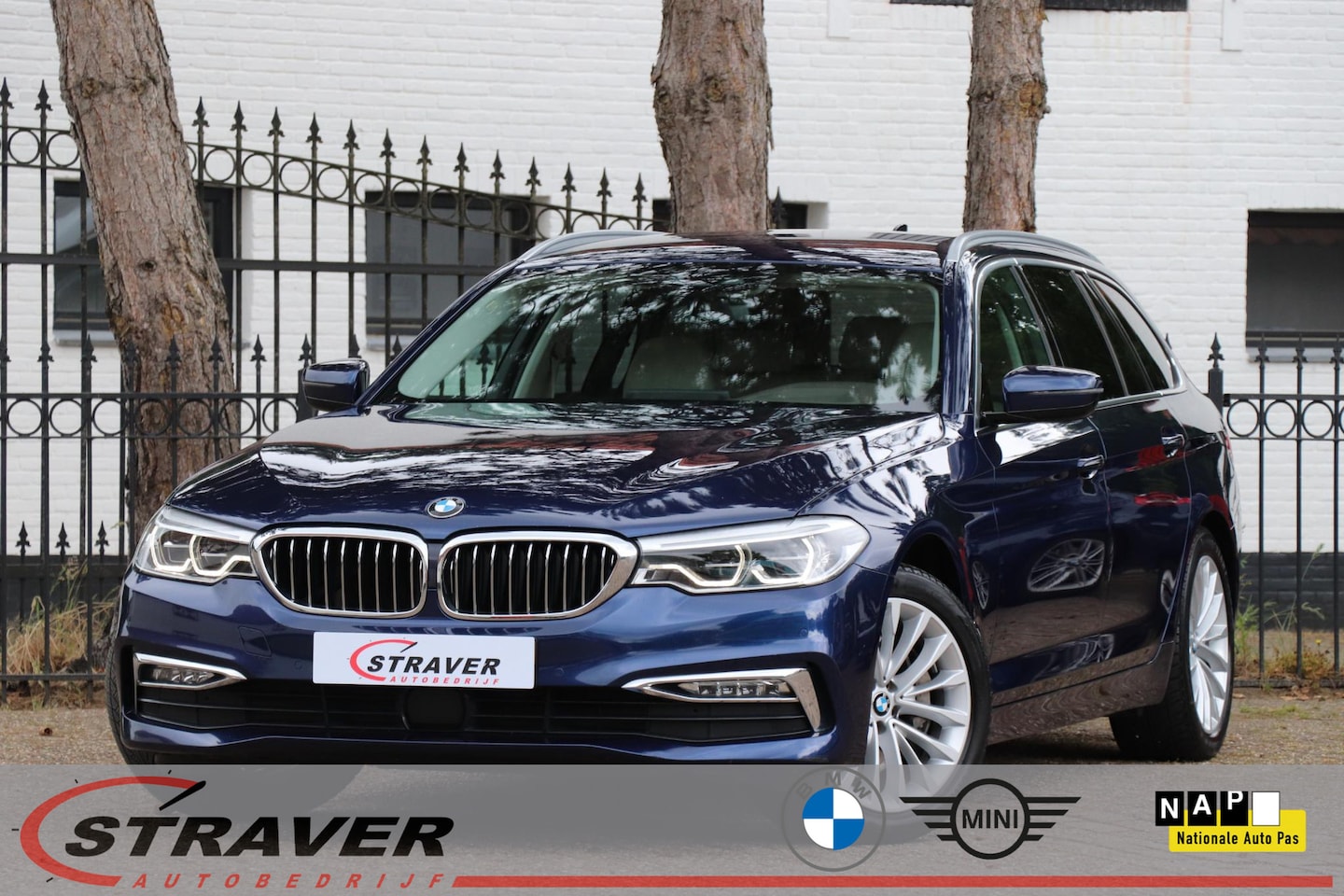 BMW 5-serie Touring - 540i xDrive High Executive |Luxury line |Soft close |Head-up - AutoWereld.nl
