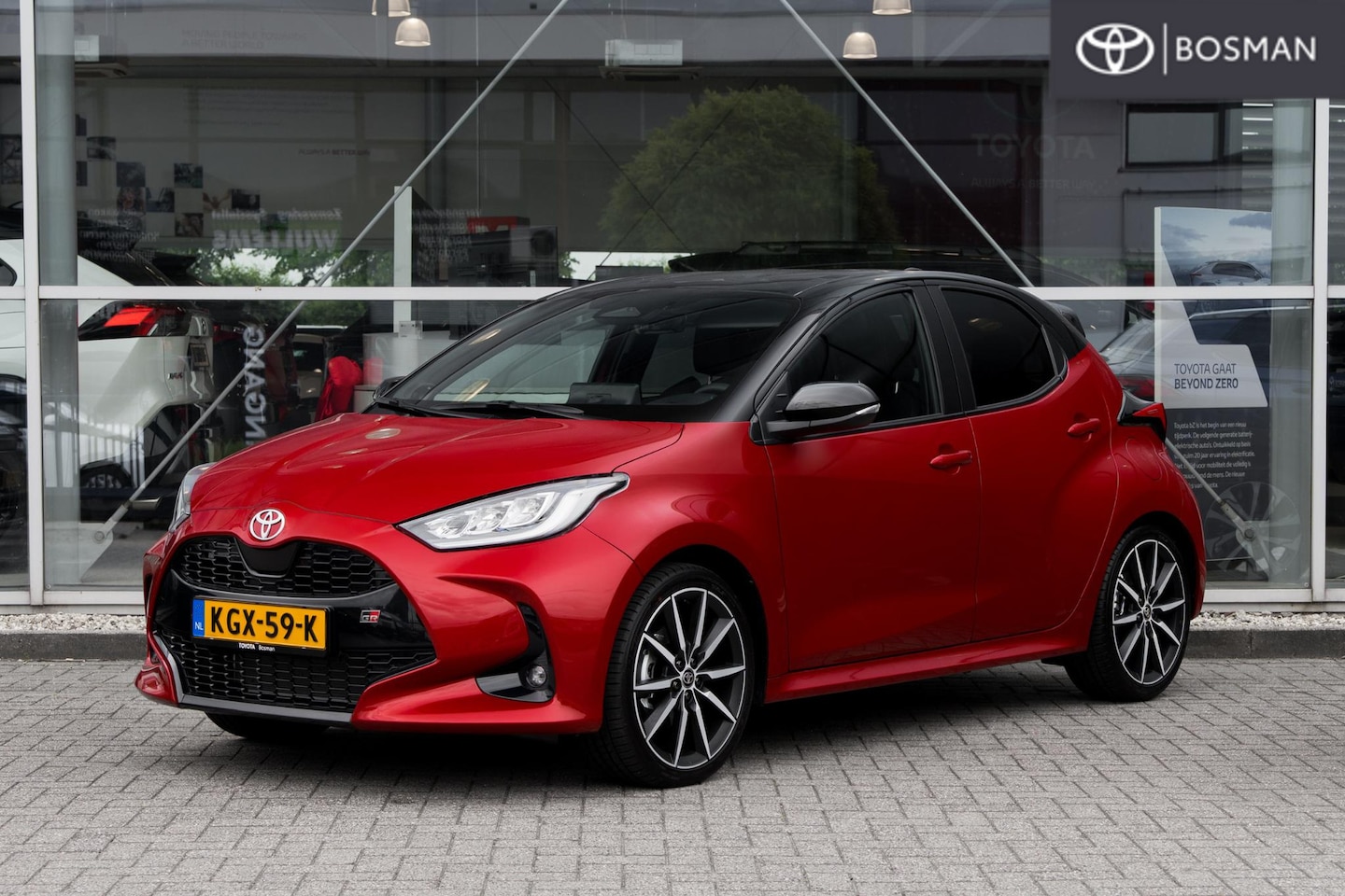Toyota Yaris - 1.5 Hybrid 130 GR SPORT - AutoWereld.nl