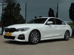BMW 3-serie - 320I EXECUTIVE EDITION M-SPORT | CARPLAY | HUD | NAVI | CRUISE | LED | STOELVERW. | AMBIEN