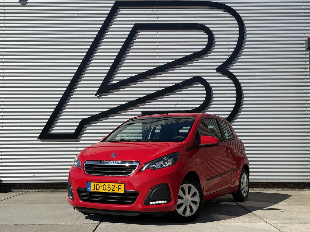 Peugeot 108 - 1.0 VTi Active 2e Eigenaar|Elektr. Ramen|N.A.P|APK tot 02-2027 - AutoWereld.nl