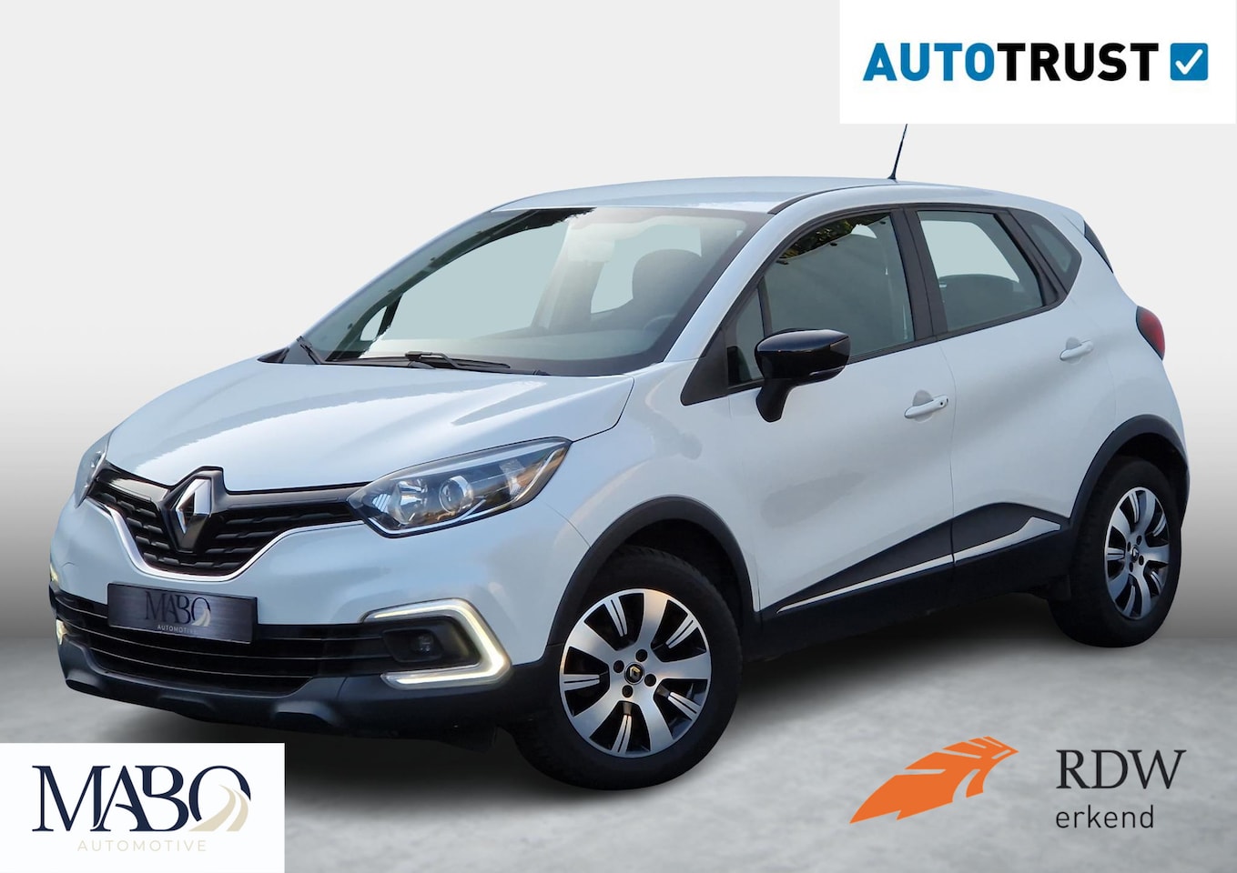 Renault Captur - 0.9 TCe Intens rijklaar incl. grote beurt en nwe APK | Carplay, Navi, Stoelverw, Parkeerse - AutoWereld.nl