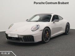 Porsche 911 - Carrera GTS