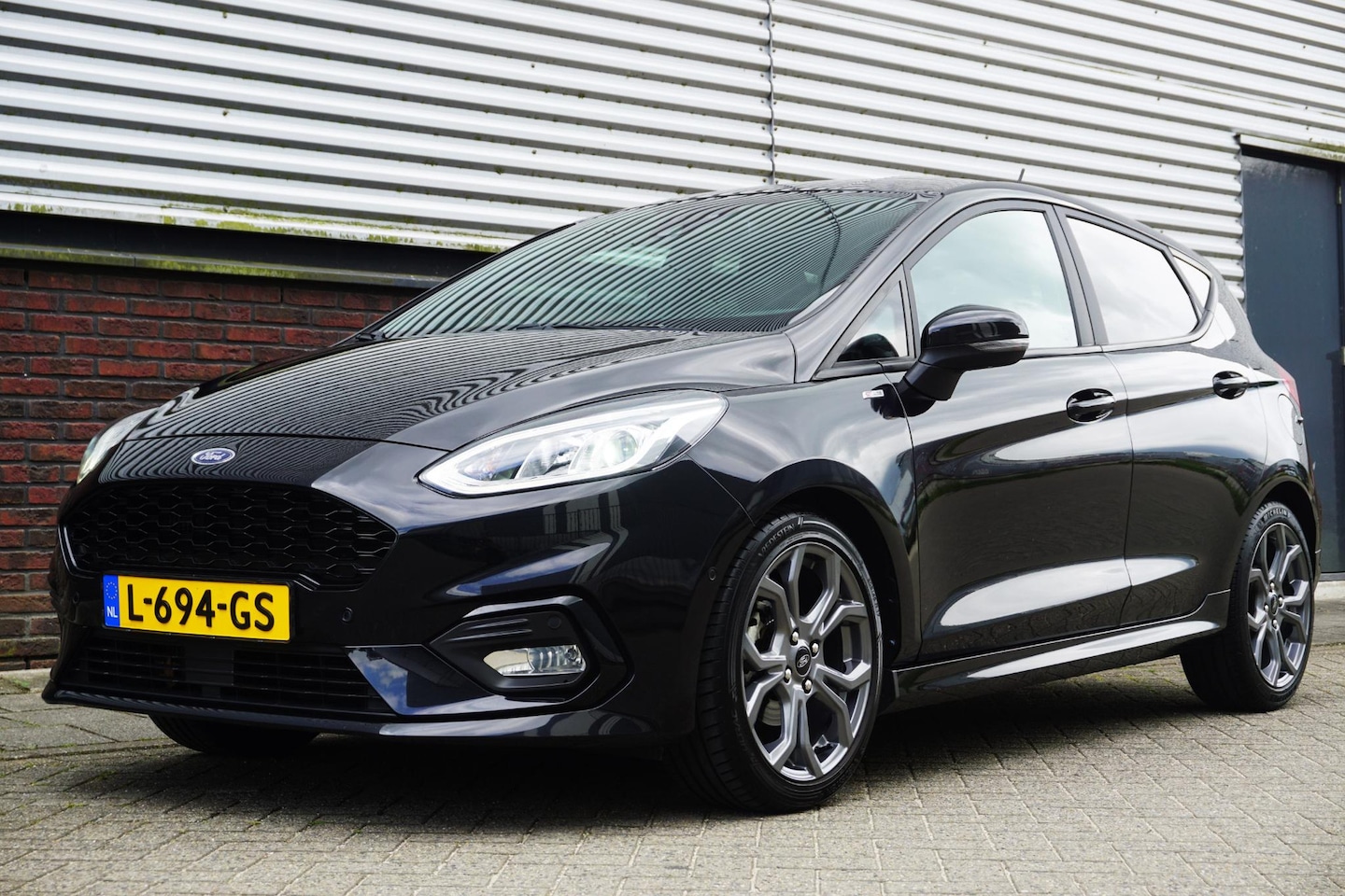 Ford Fiesta - 1.0 EcoB.ST-Line X/Dealeronderhouden/17Inch/Veel opties,lees advertentie! - AutoWereld.nl