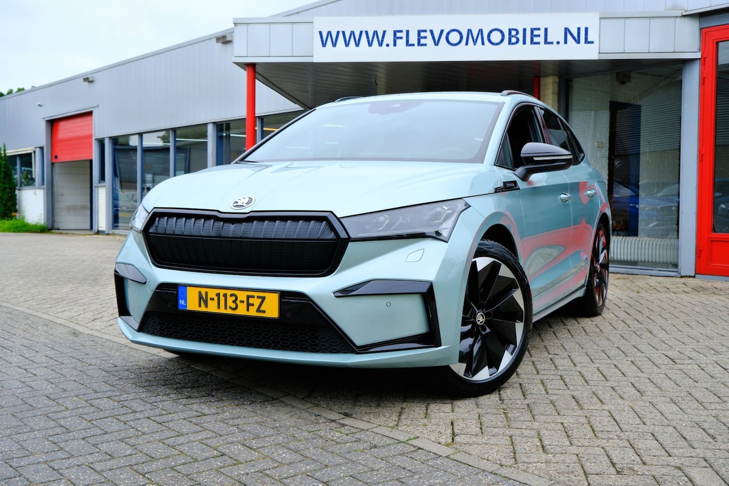 Skoda Enyaq iV - 60 Sportline Aut. Navi|Clima|Cam|LMV|Adapt.Cruise|CarPlay - AutoWereld.nl
