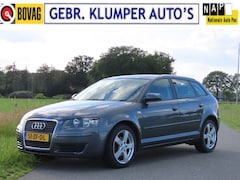 Audi A3 Sportback - 1.6 Attraction Pro Line Airco/ECC, Cruise, 17" LM, El. Ramen, NL-Auto