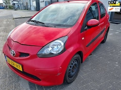 Toyota Aygo - 1.0-12V Sport