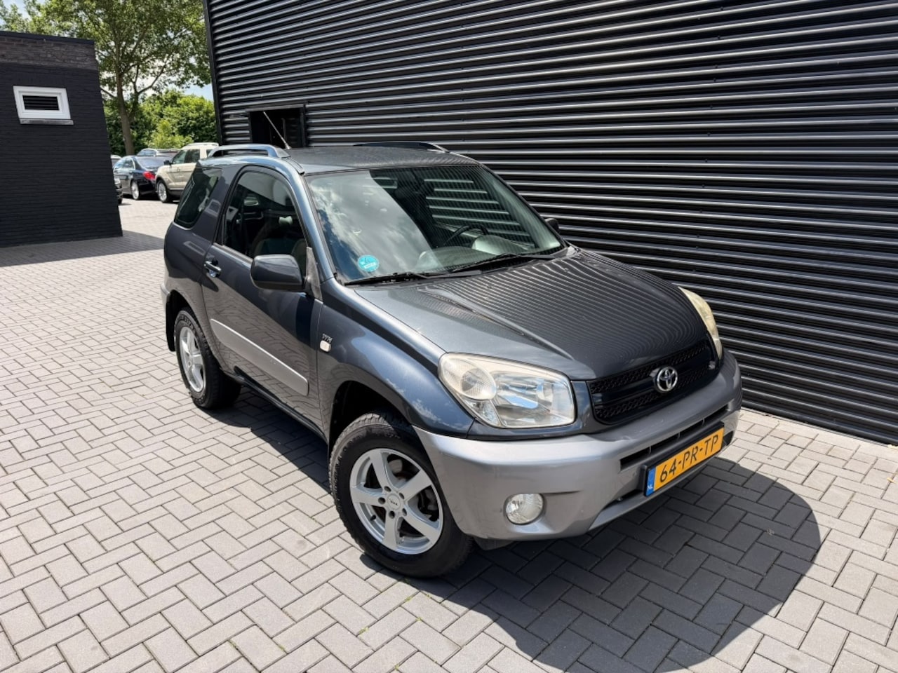 Toyota RAV4 - 1.8-16V VVT-i Luna| 2004| AIRCO| LM| NETTE AUTO| 3DRS - AutoWereld.nl