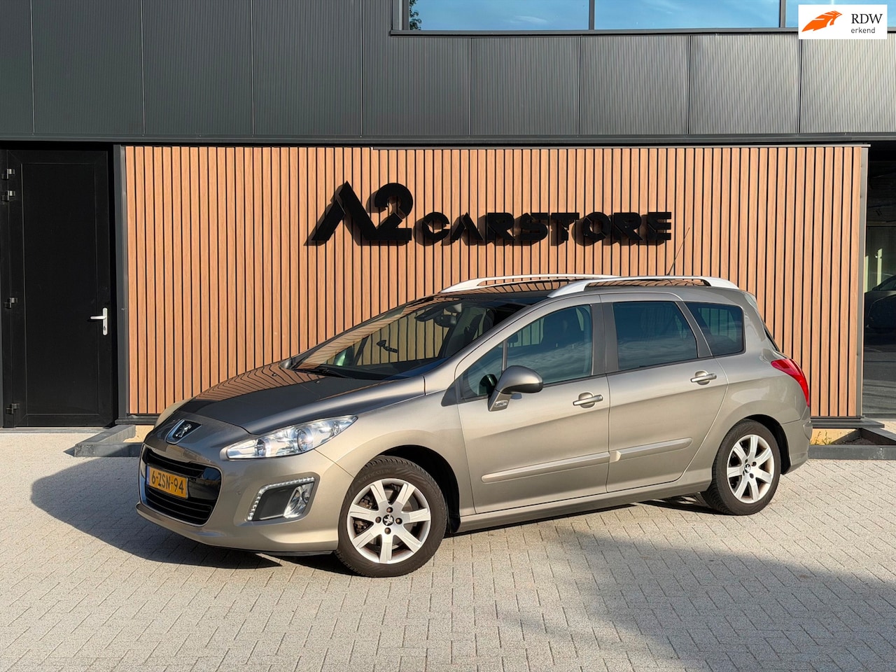 Peugeot 308 SW - 1.6 THP Allure 7p APK GLASDAK AIRCO - AutoWereld.nl