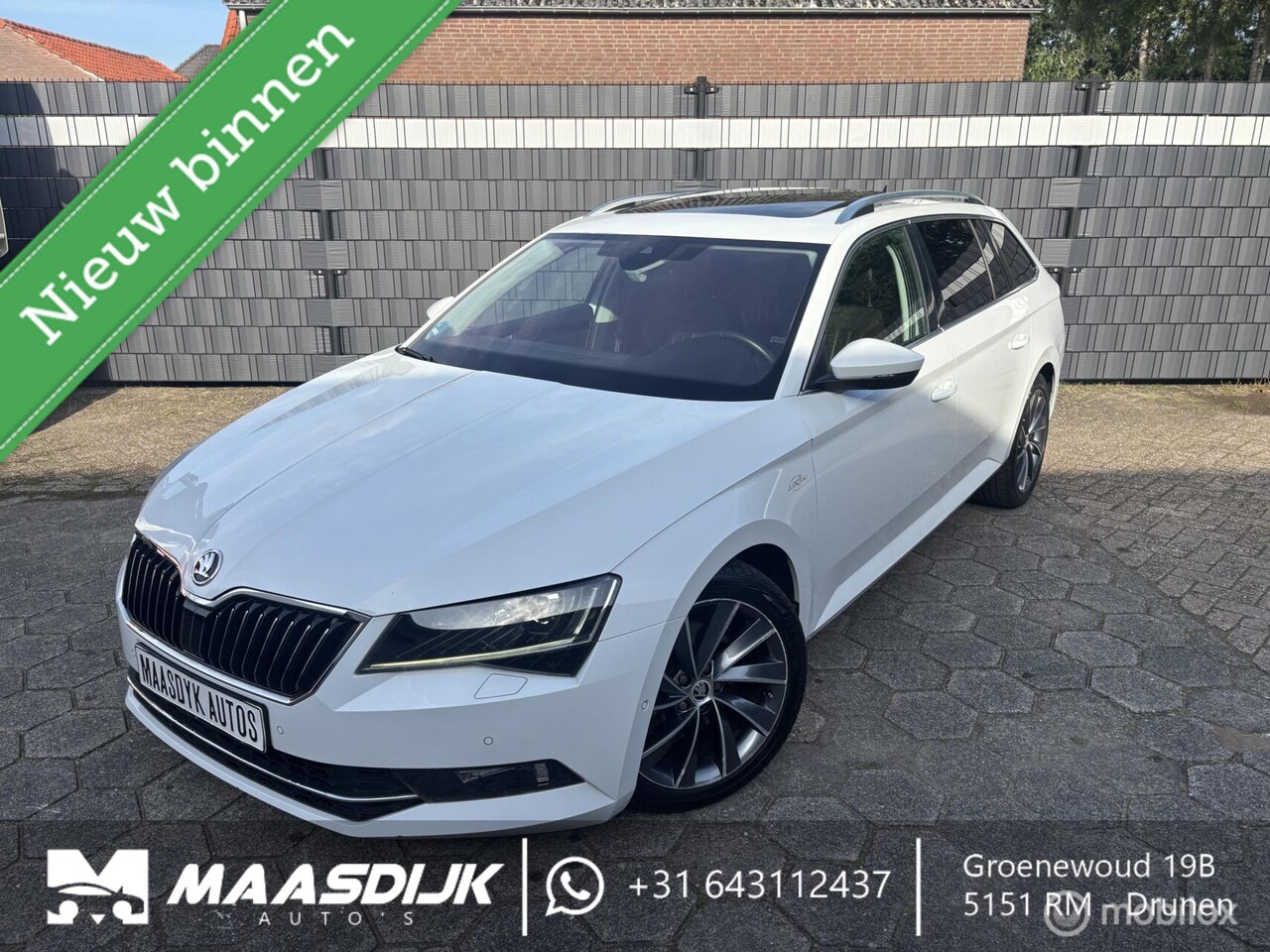 Skoda Superb Combi - 1.8 TSI Style Business 1.8 TSI Style Business - AutoWereld.nl