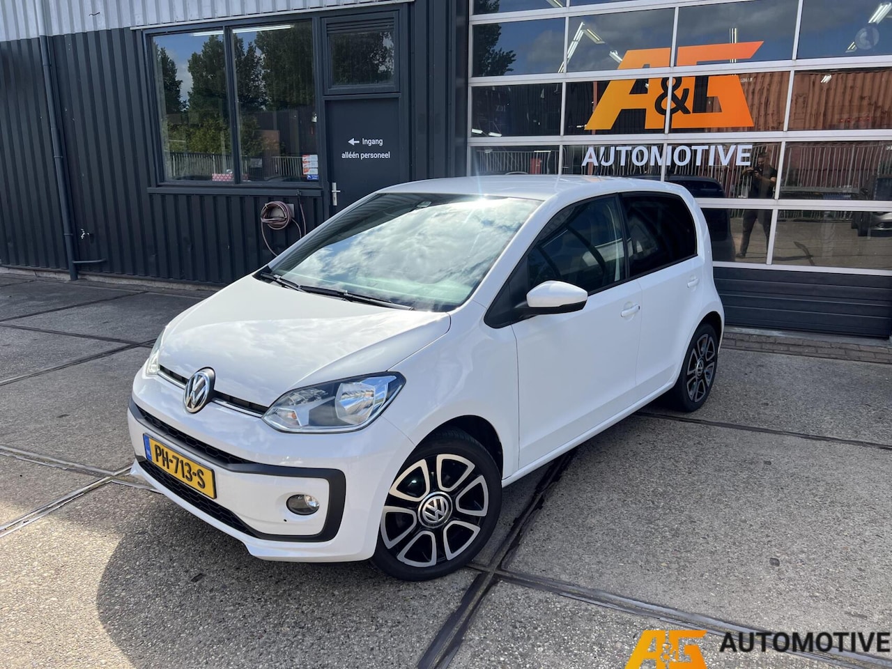 Volkswagen Up! - 1.0 BMT up! beats 1.0 BMT up! beats - AutoWereld.nl