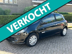 Renault Clio - 1.2 Authentique Airco Goed rijdend Elektrische ramen Centrale vergrendeling
