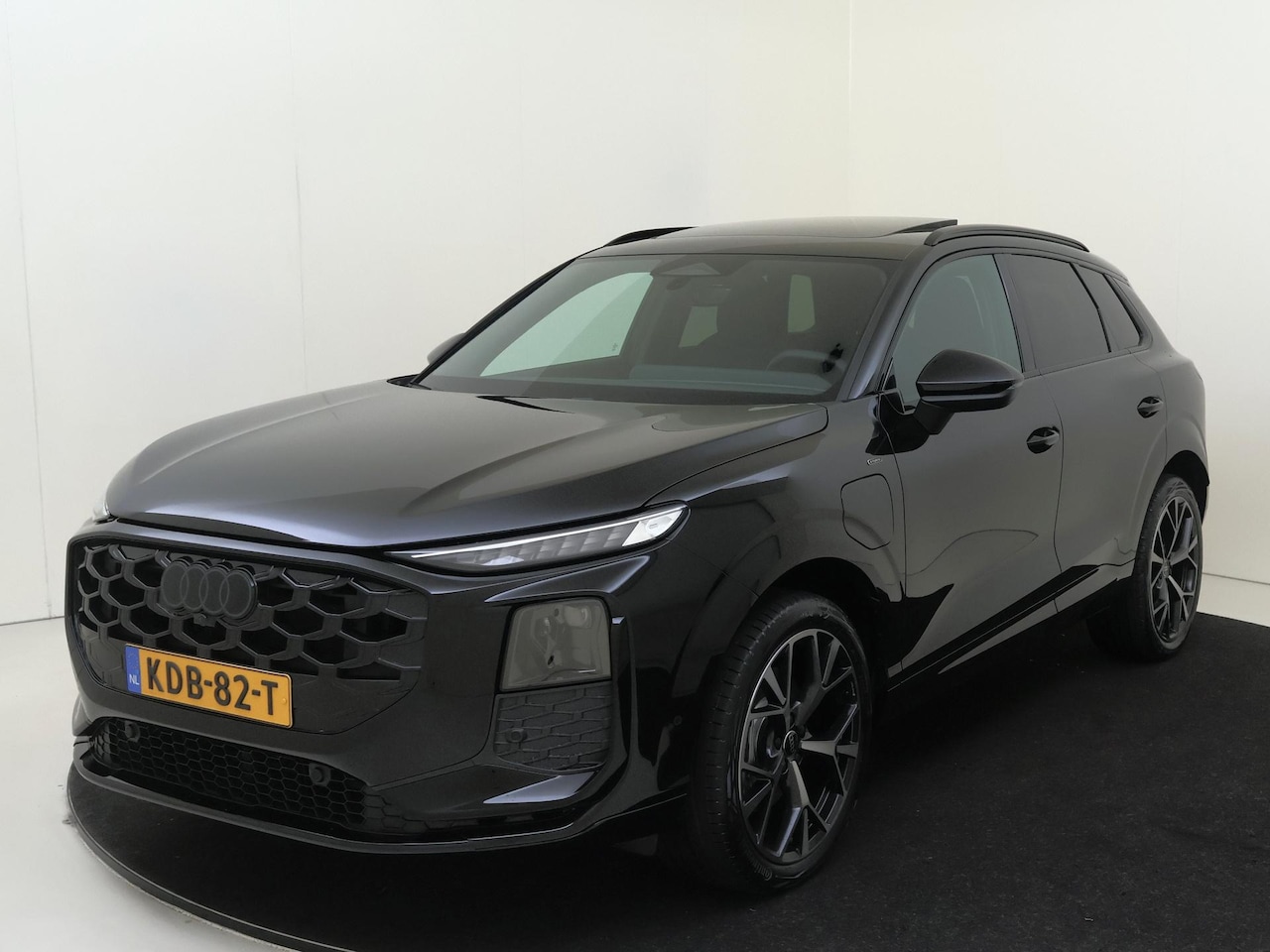 Audi Q3 - 1.5 200kW e-hybrid S edition - AutoWereld.nl