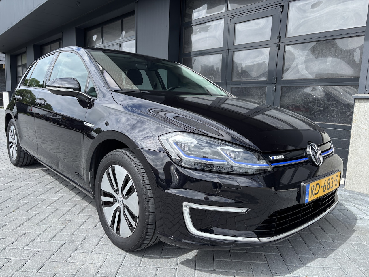 Volkswagen e-Golf - e-Golf NAP - AutoWereld.nl