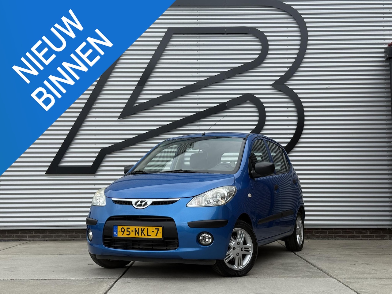 Hyundai i10 - 1.1 Active Orange Babies 1e Eigenaar|Airco|PDC|Elek ramen|Lm velgen|Goed onderhouden|N.A.P - AutoWereld.nl