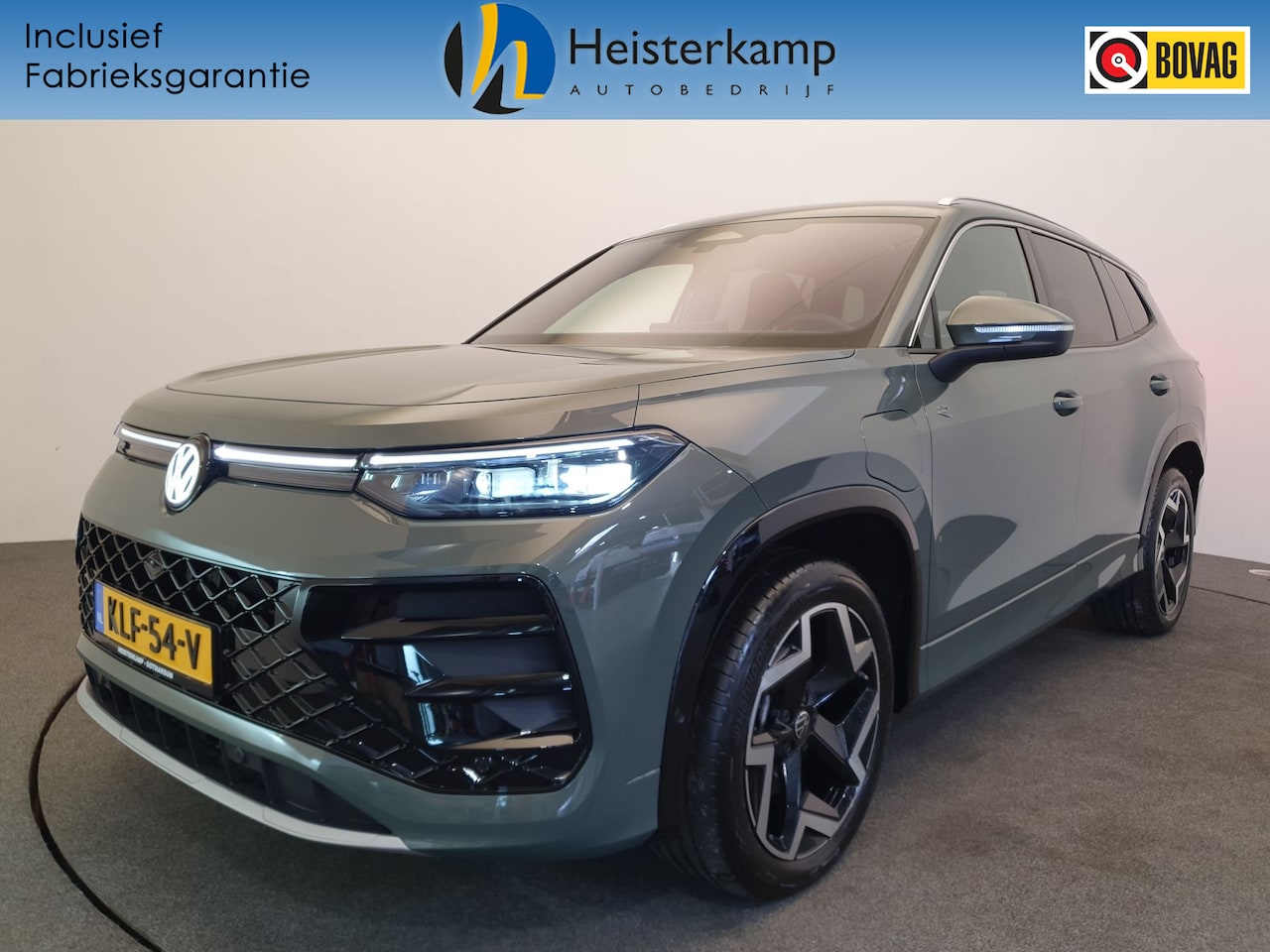Volkswagen Tayron - 1.5 eHybrid 204pk DSG/AUT R-Line Wegklapbare trekhaak, Harman/Kardon, Camera - AutoWereld.nl
