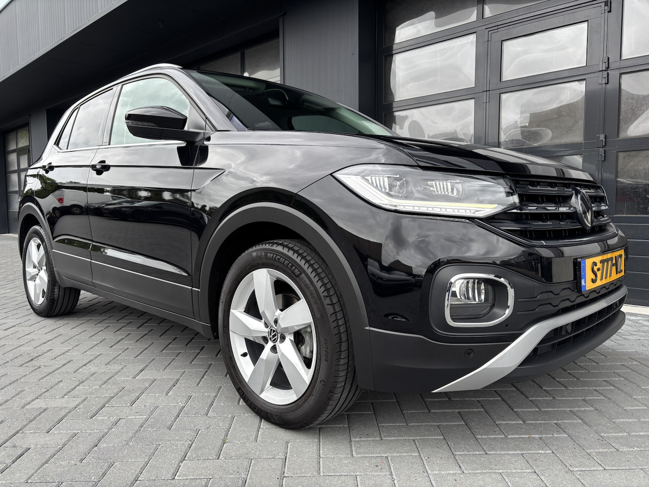 Volkswagen T-Cross - 1.0 TSI Style stoelverwarming - AutoWereld.nl