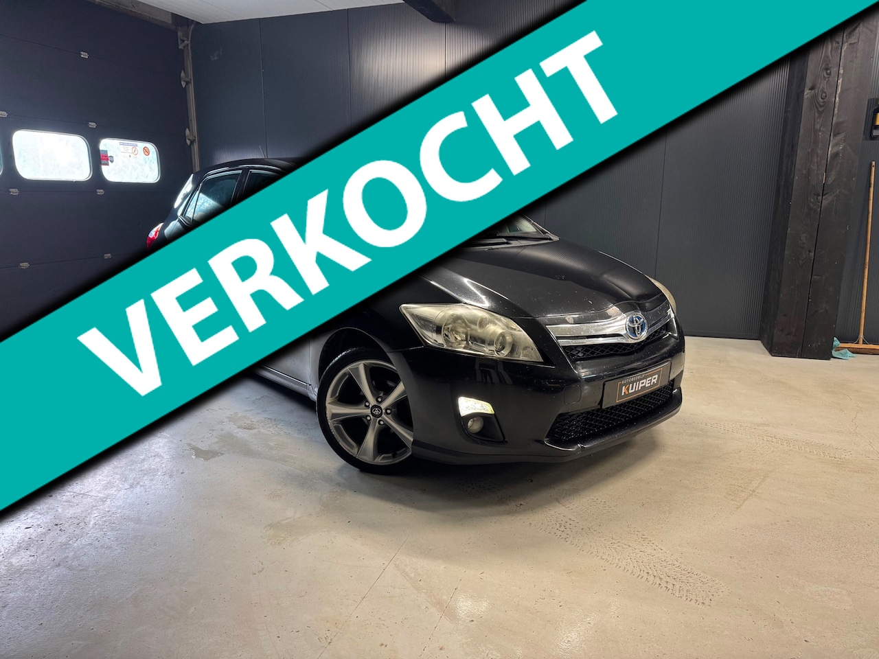 Toyota Auris - 1.8 Full Hybrid Dynamic 1.8 Full Hybrid Dynamic - AutoWereld.nl