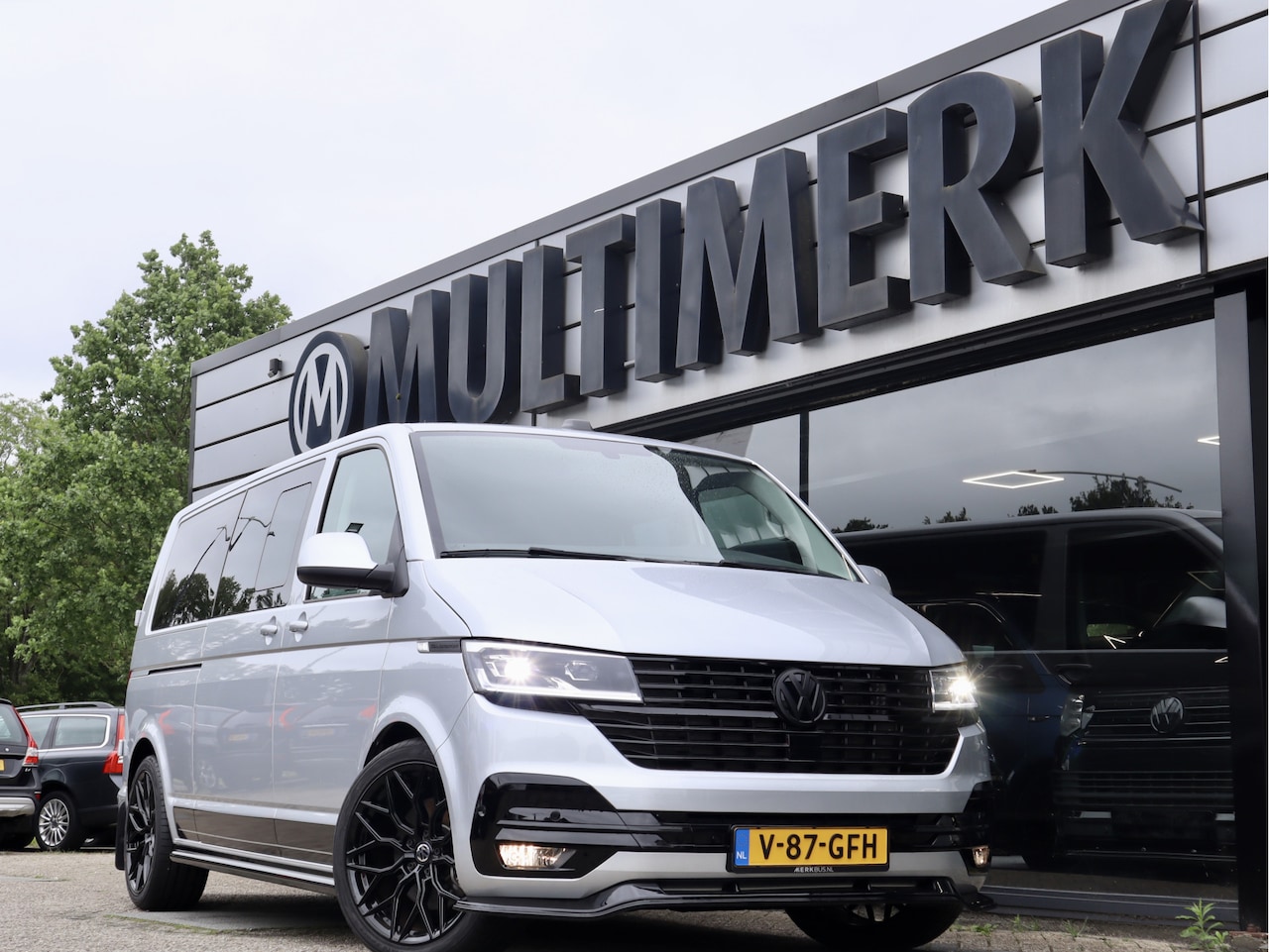 Volkswagen Transporter - 2.0 TDI 204PK DSG LUXE DUBBELE CABINE - AutoWereld.nl