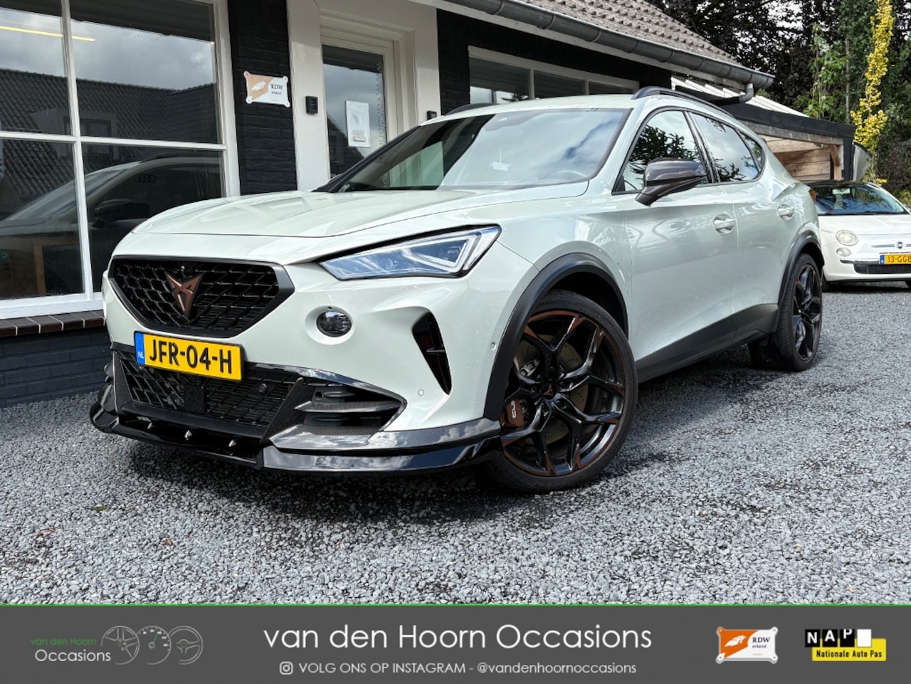 CUPRA Formentor - VZ5 2.5 390 PK | TAIGA GREY EDITION | No 295/999 | CARBON - AutoWereld.nl