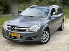Opel Astra Wagon - 1.8 Executive