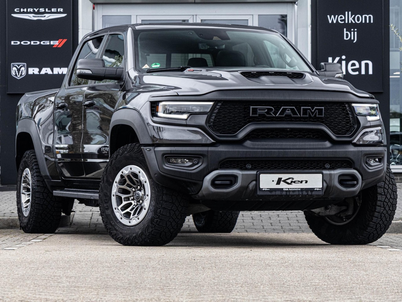 Dodge Ram 1500 - 6.2 V8 4x4 Crew Cab TRX | LPG | Pano-dak | Harman/Kardon | Groot Navigatie | - AutoWereld.nl