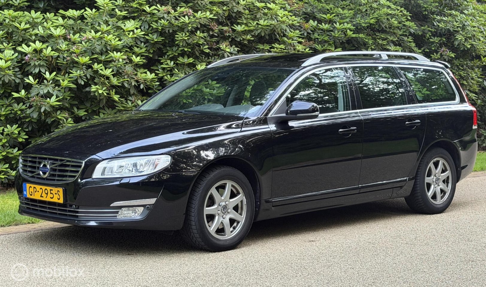 Volvo V70 - 2.0 T4 Inscription Automaat Trekhaak Open Dak - AutoWereld.nl