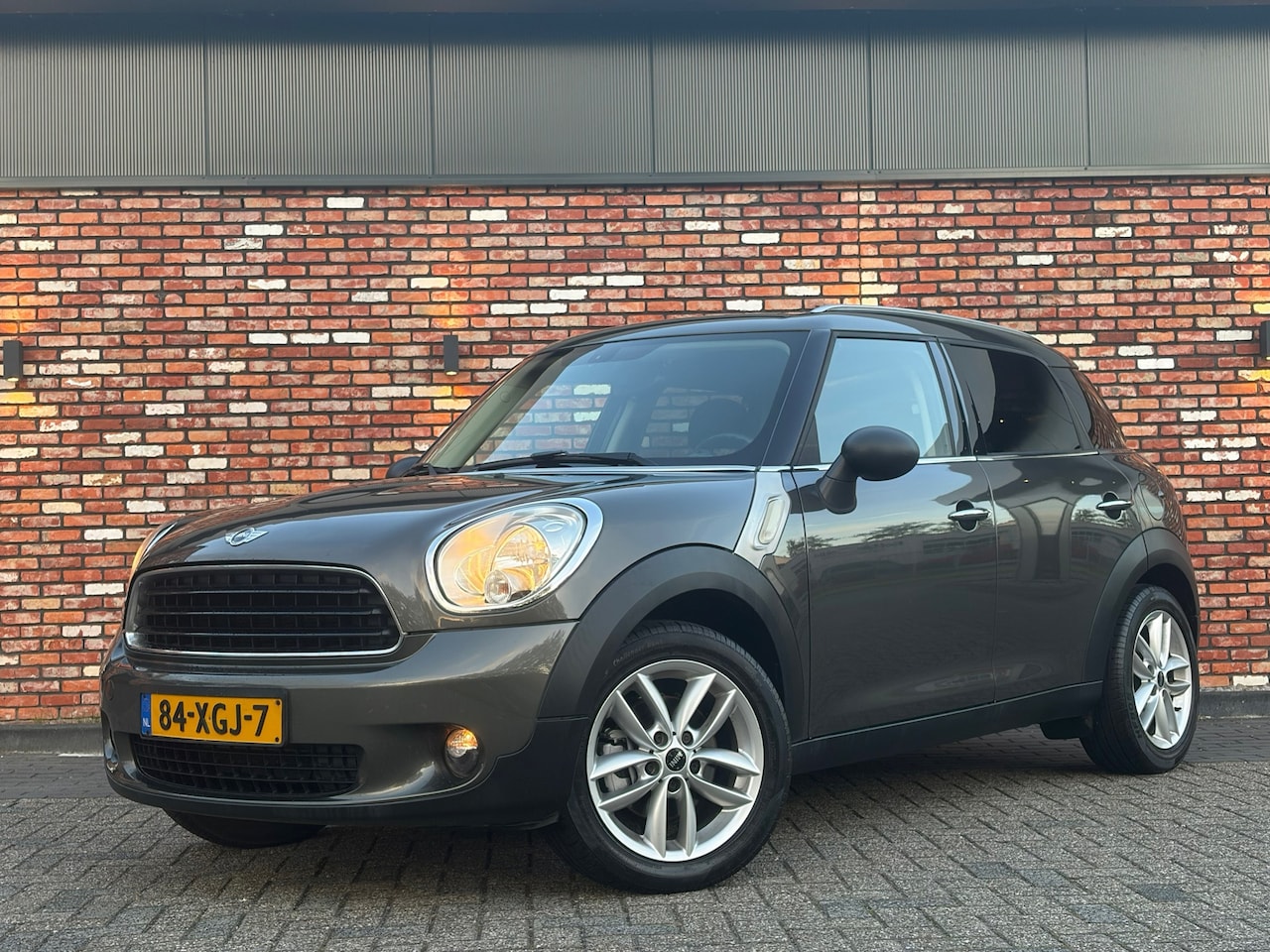 MINI Countryman - 1.6 One Edition Nav/Cruise Half-Leder Bluetooth Airco Orig.NL! - AutoWereld.nl