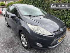 Ford Fiesta - 1.25 Titanium | Autom. Airco | Cruise Control | LMV | Elekt. Ramen | PDC | APK tot 10-06-2