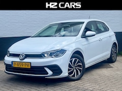 Volkswagen Polo - 1.0 TSI Life/AdaptiveCruise/Carplay/PDC/DAB/Wireless