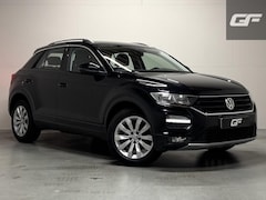 Volkswagen T-Roc - 1.0 TSI Style CarPlay ACC Navi Trekh. NAP