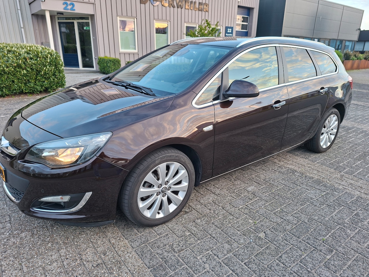 Opel Astra Sports Tourer - 1.4 Turbo Cosmo - AutoWereld.nl