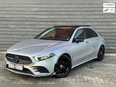 Mercedes-Benz A-klasse - 200 AMG PANO NIGHTPACK SFEER CAMERA BTW AUTOMAAT TREKHAAK