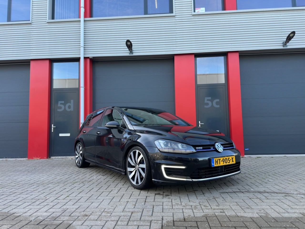 Volkswagen Golf - 1.4 TSI GTE 1.4 TSI GTE , Full Option , Leder , Keyless , ACC , Pano